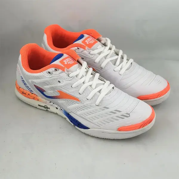 کفش فوتسال جوما رگاته سفید نارنجی سرمه ای - Image 4